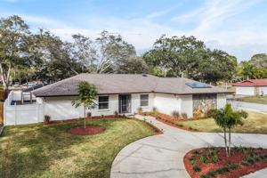 featured image of 1 Fernery Ln
