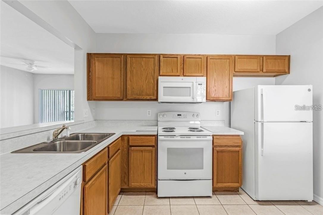 9519 Newdale Way #201 - Photo 4 of 24
