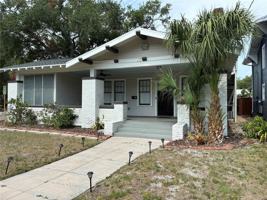 featured image of 611 S Willow Ave