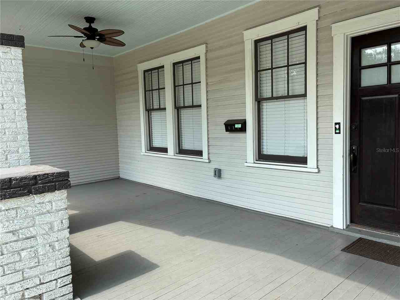 611 S Willow Ave - Photo 2 of 28