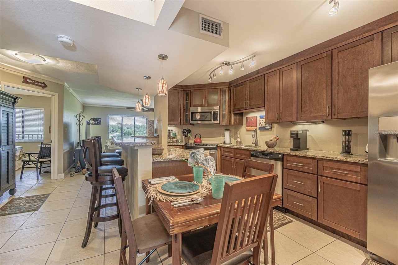 1515 Pinellas Bayway S #29 - Photo 4 of 15