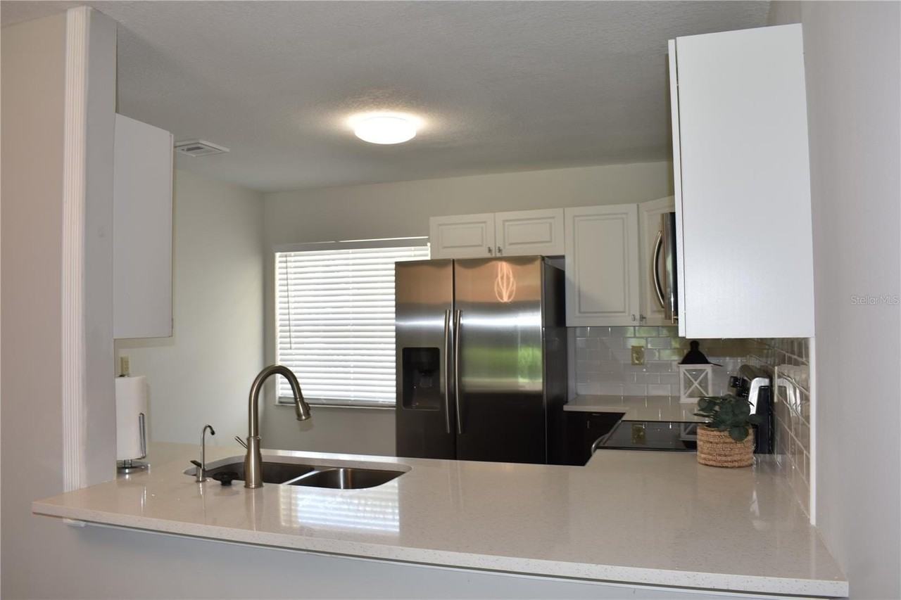2005 Halmrock Pl #174 - Photo 7 of 29