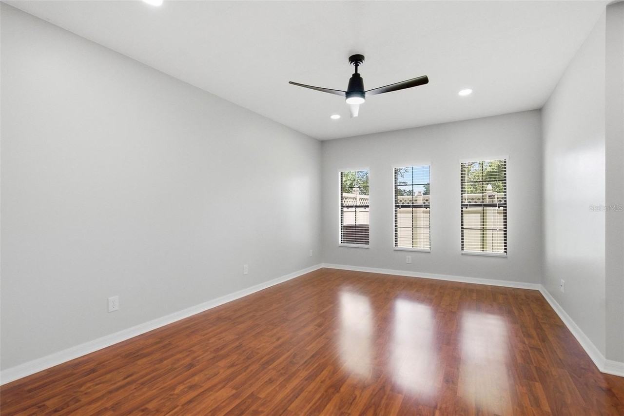 30149 Goodwick Way - Photo 6 of 22