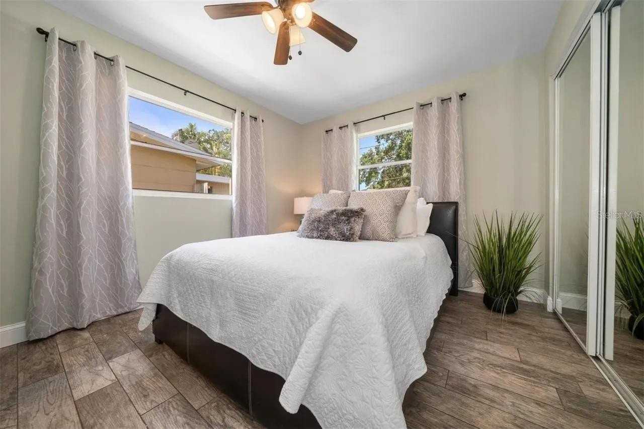 2132 Isabelle St - Photo 7 of 12