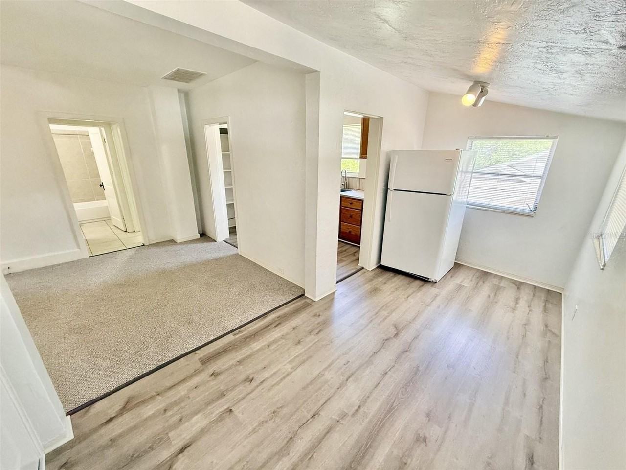 1135 Highland St N #7 - Photo 4 of 19