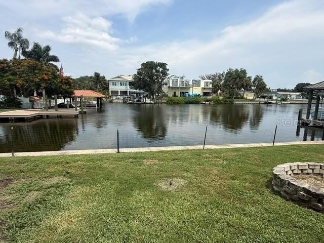 3945 Fontainebleau Dr - Photo 4 of 5