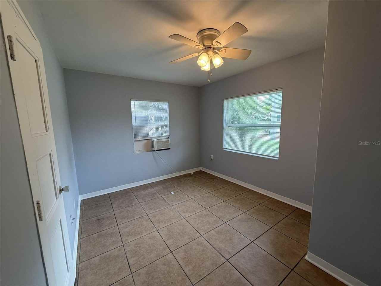 370 3rd St Nw #1 - Photo 6 of 10