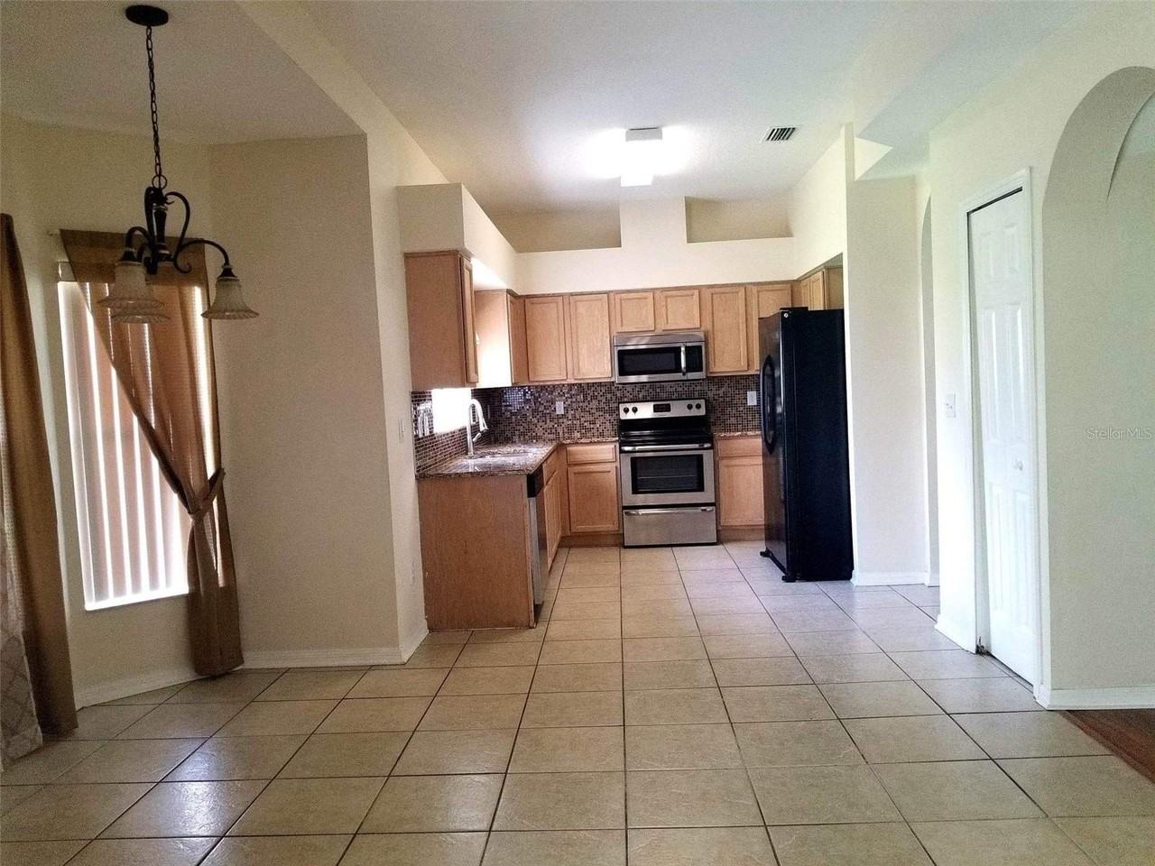 4978 Trinidad Dr - Photo 3 of 4