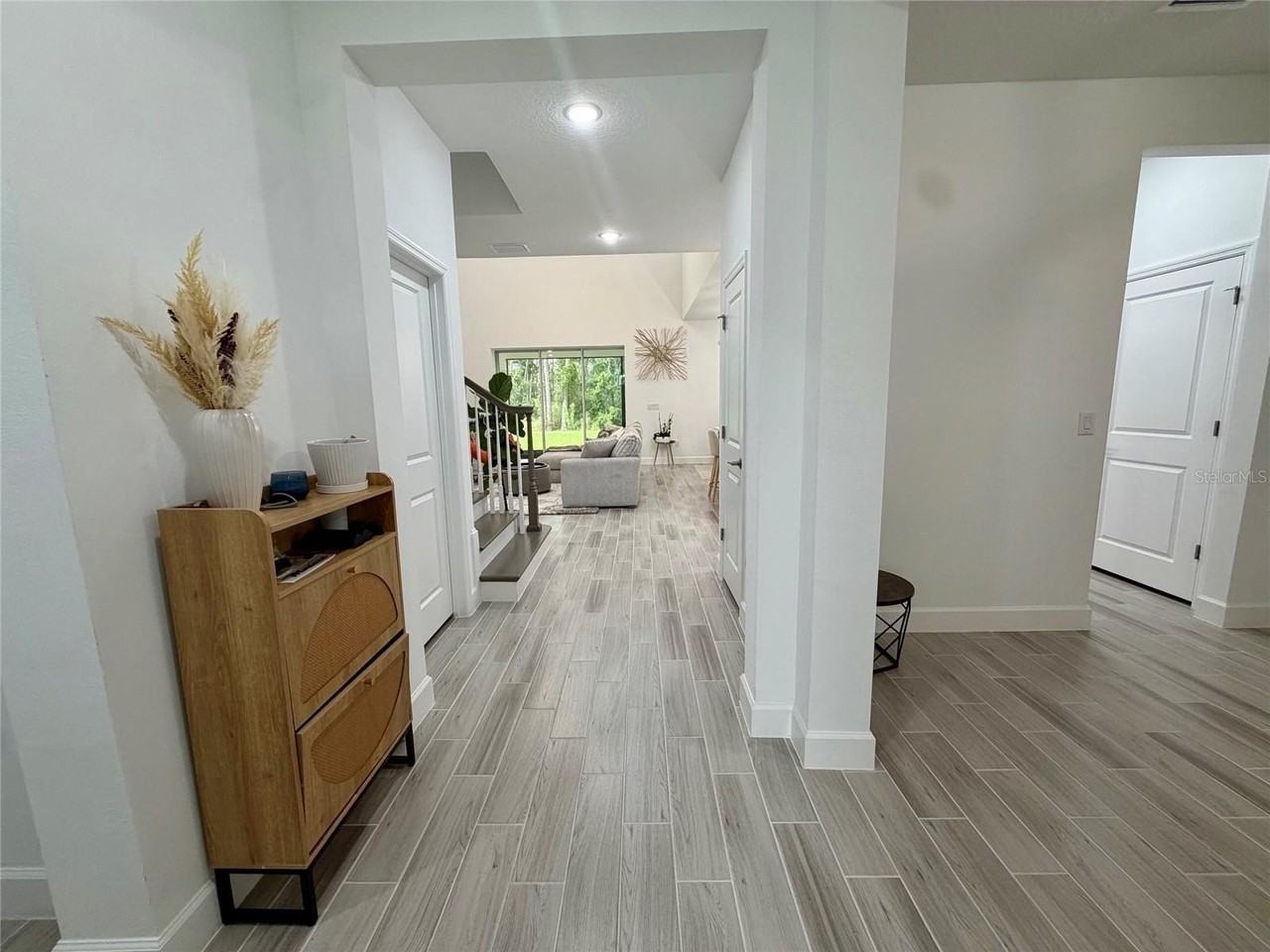 33901 Landsman Loop - Photo 2 of 25
