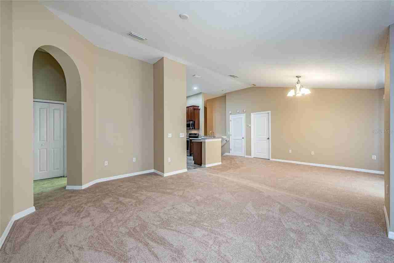 6750 Eagle Feather Dr - Photo 7 of 24