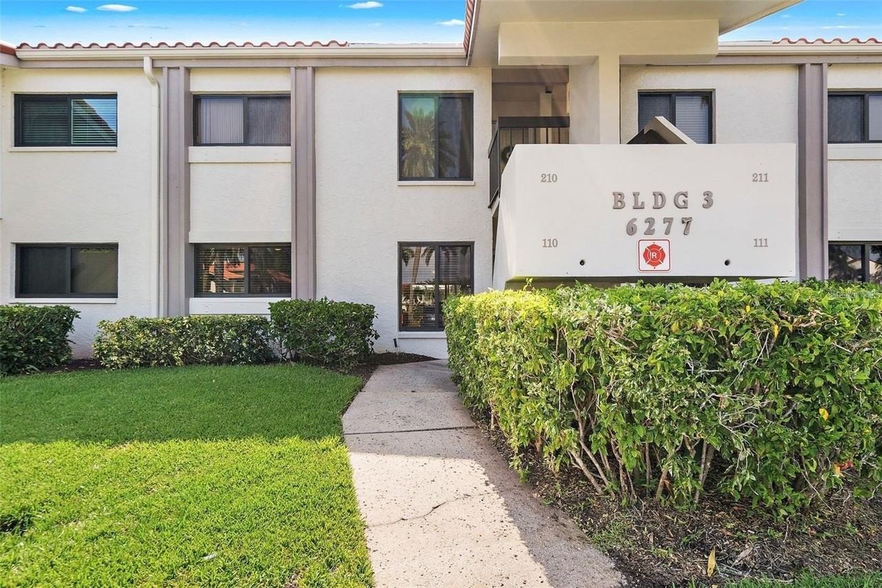 6277 Bahia Del Mar Blvd #110 - Photo 2 of 33