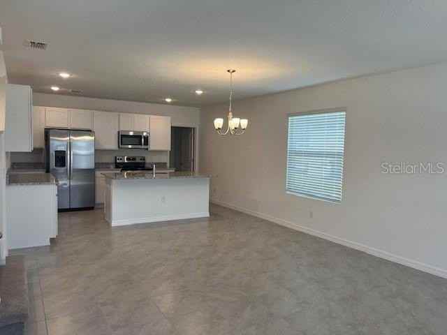 642 Belgrove St - Photo 2 of 13