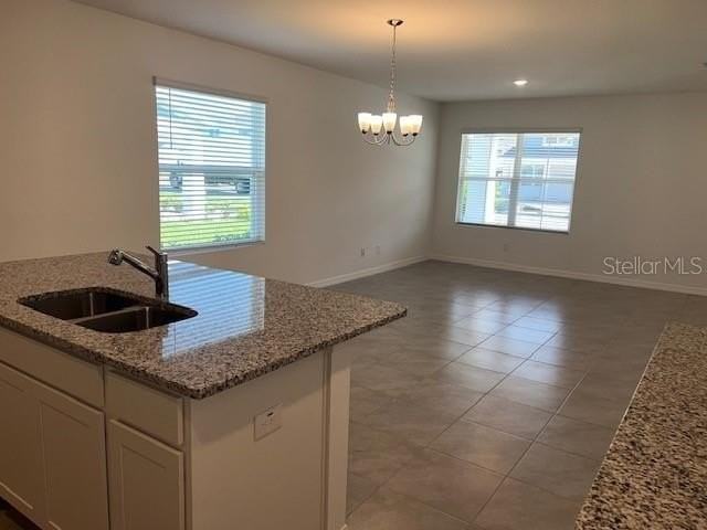 642 Belgrove St - Photo 7 of 13