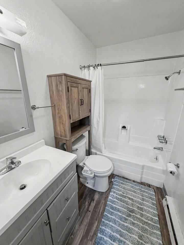 3100 Ward Place - 7Unit 7 #7 - Photo 4 of 6