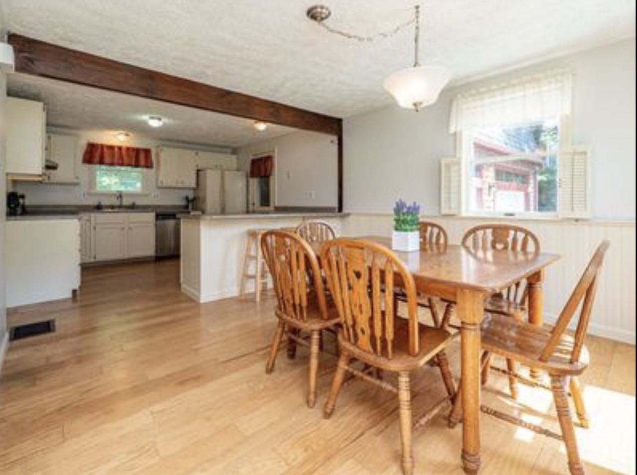 50 Buttonwood Rd #1 - Photo 3 of 5