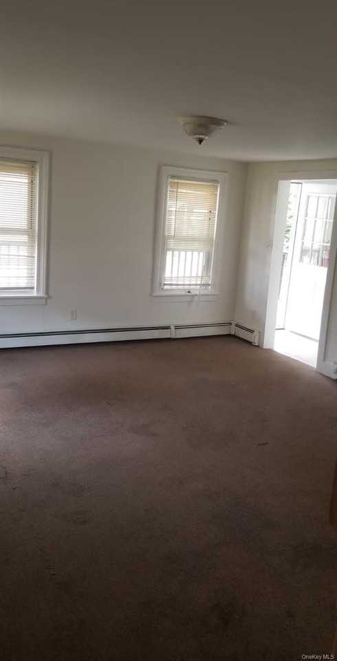 6 Broadhead St - Photo 2 of 16