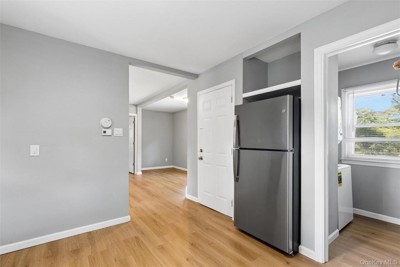 171 Wakeman Rd - Photo 6 of 18