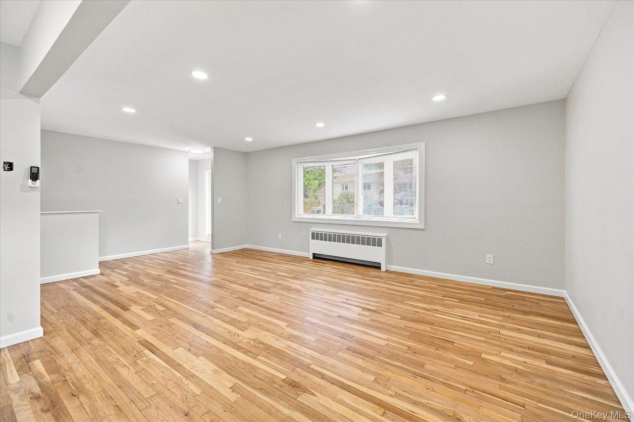 180 Boston Ave - Photo 3 of 19