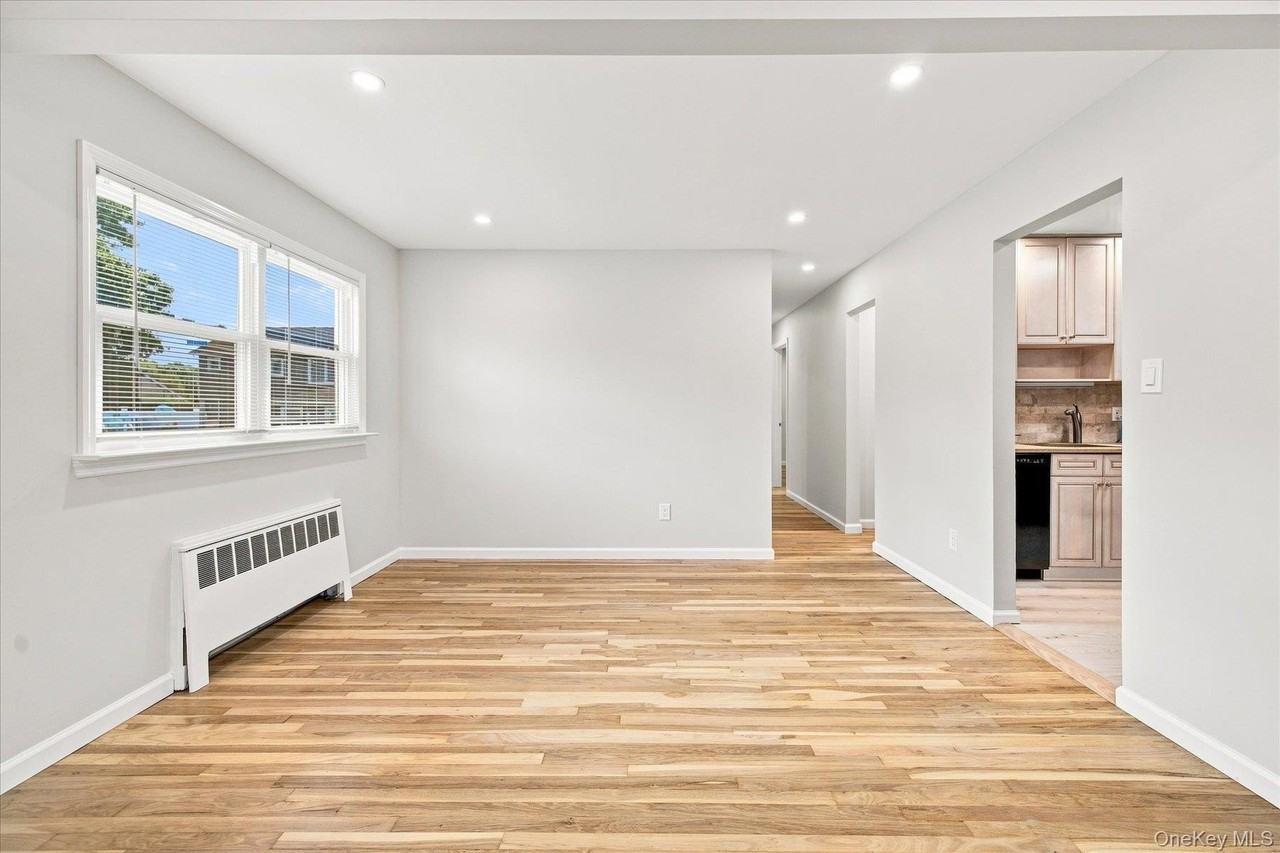 180 Boston Ave - Photo 5 of 19