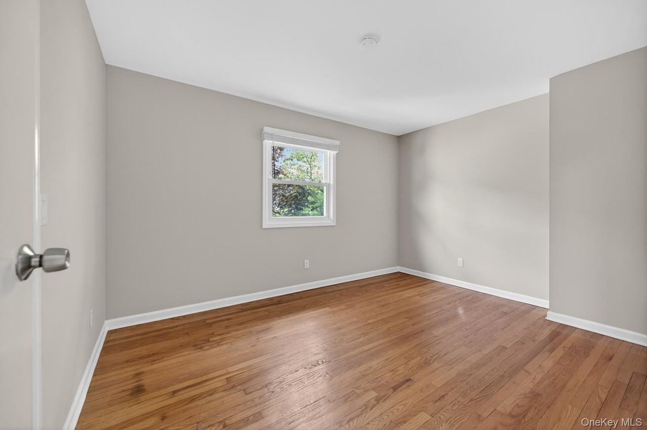 68A Graywood Rd - Photo 5 of 14