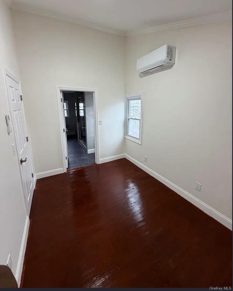 39 Jackson St #2 - Photo 5 of 9