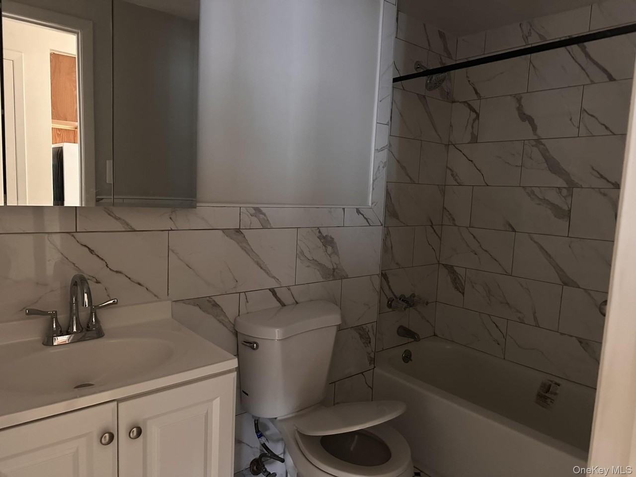 45 Benedict Ave #2 - Photo 4 of 6