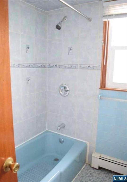 397 Hickory St - Photo 4 of 13