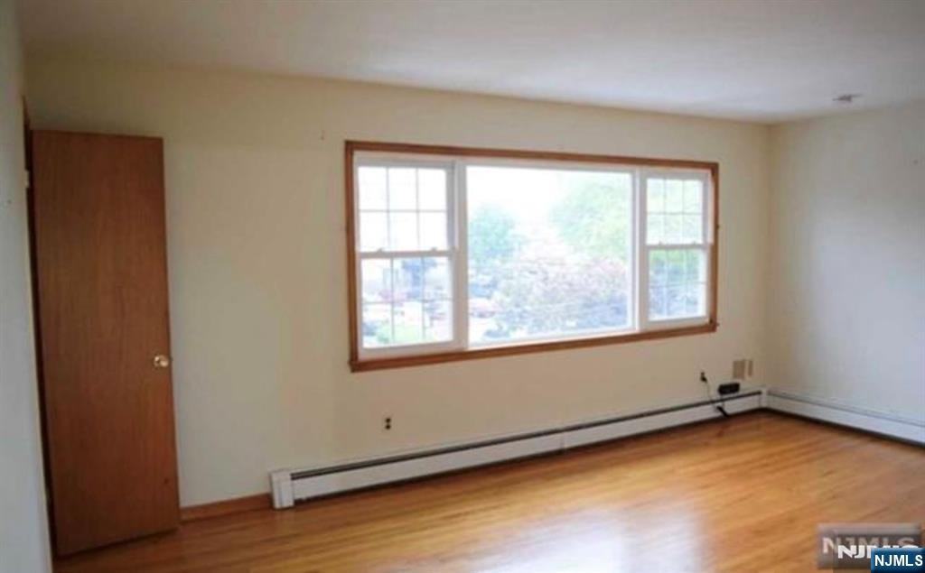 397 Hickory St - Photo 5 of 13