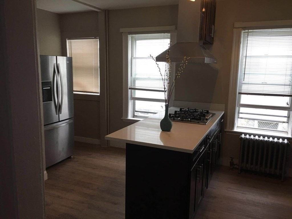 28 Blake St #1 - Photo 5 of 10