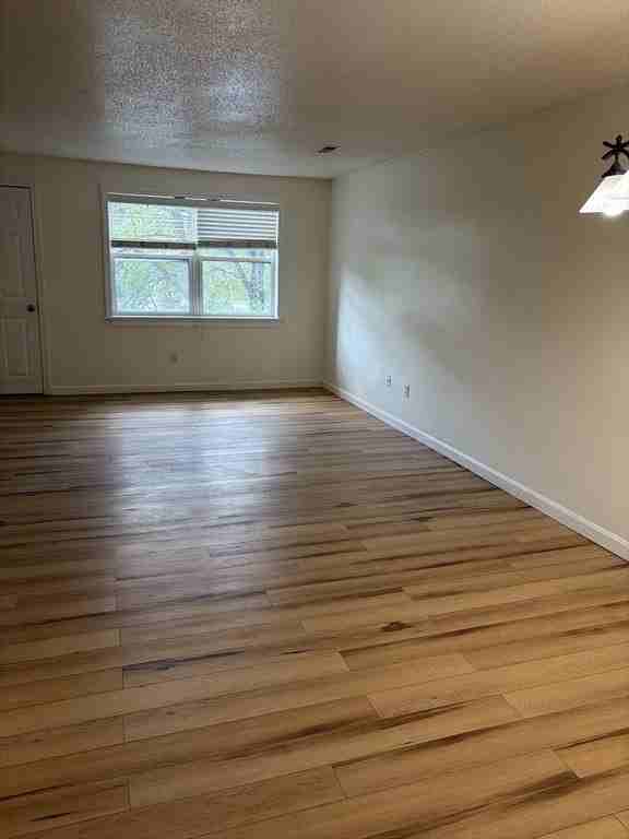 15 Longworth Ave #223 - Photo 4 of 9