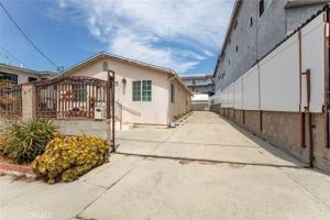 featured image of 7319 Valmont St