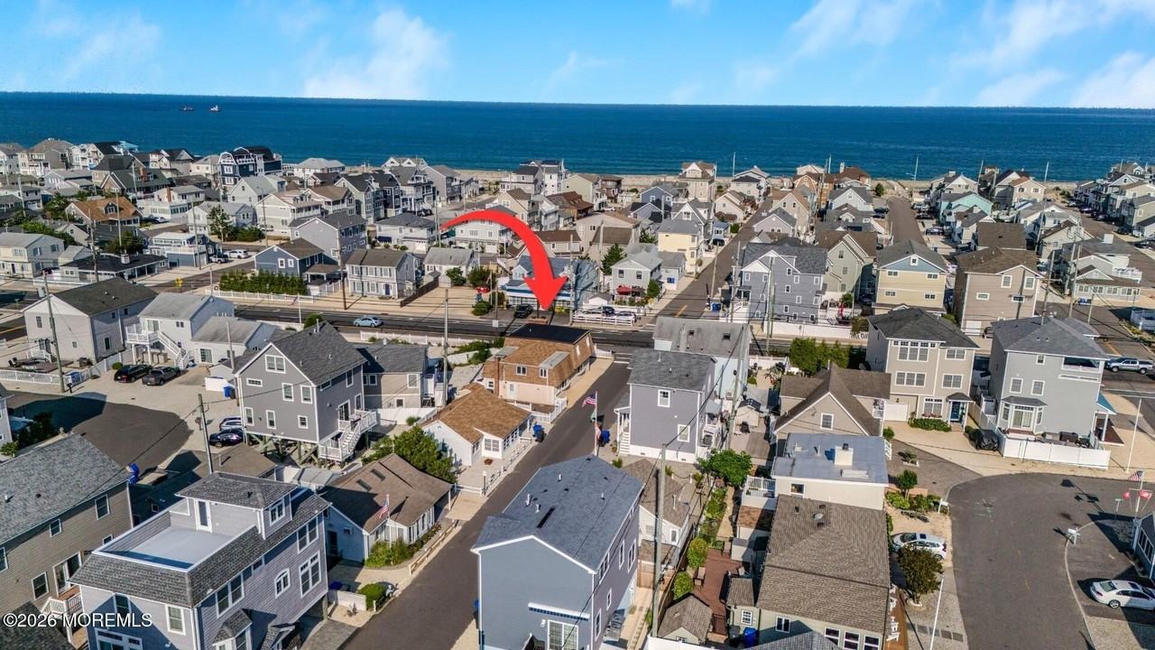 102 W Colony Rd - Photo 2 of 35