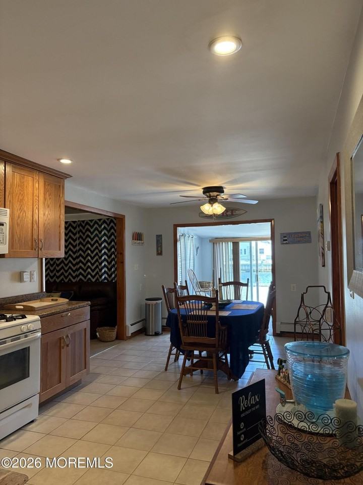 115 N Binnacle Drive - Photo 7 of 29