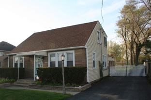 1000 E Touhy Ave - Photo 1 of 1