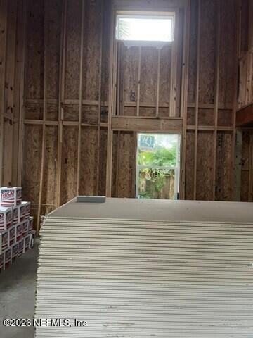 218 7th S Avenue - Photo 3 of 5