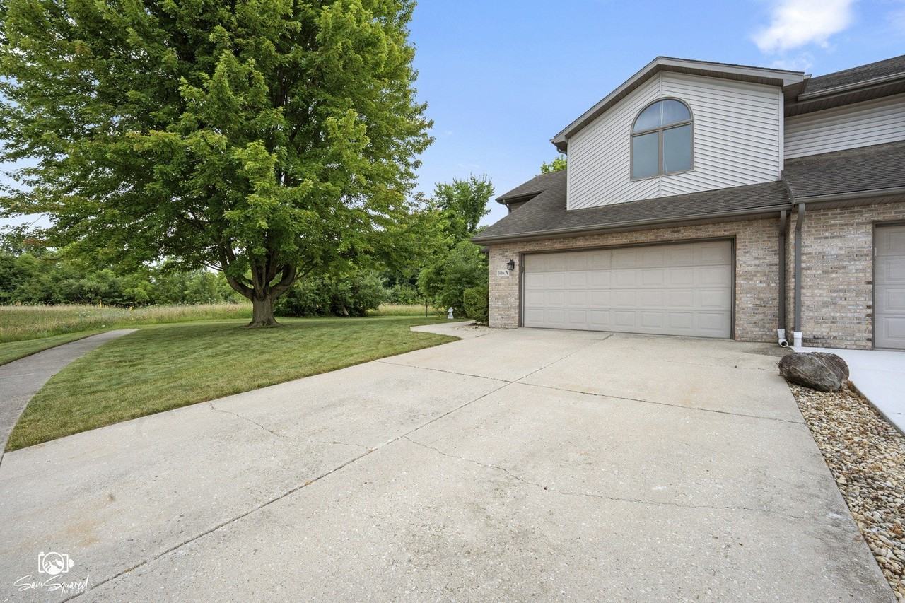 306 Grande Dr #A - Photo 2 of 23
