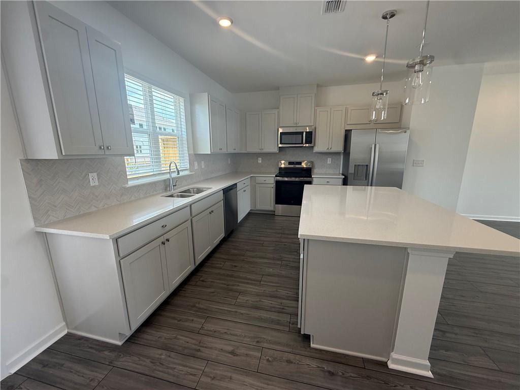 99 Epperly Way - Photo 3 of 17