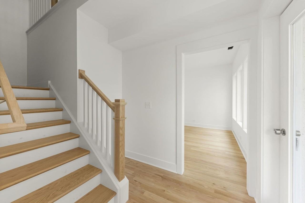 118 N President St - Photo 2 of 46