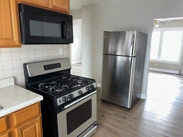 4054 W Dickens Ave #2B - Photo 5 of 10