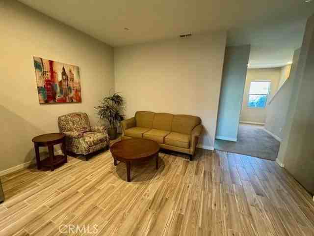 1968 Baxter Ln - Photo 4 of 17