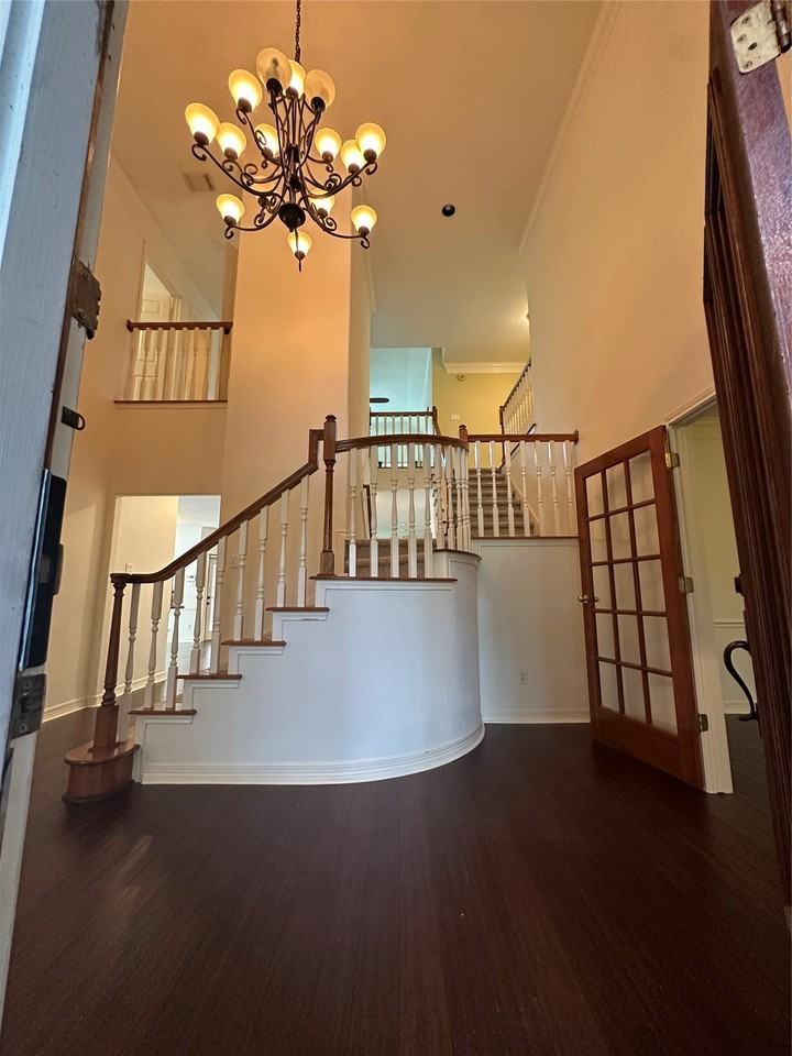 3206 Oakland Dr - Photo 5 of 45