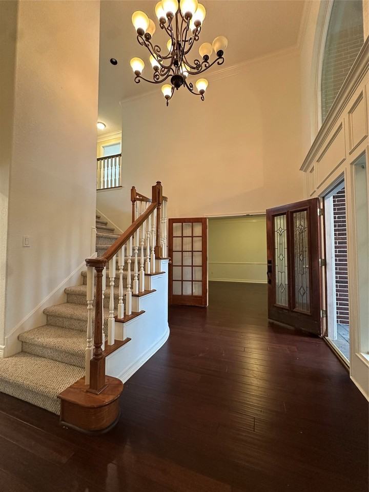 3206 Oakland Dr - Photo 6 of 45