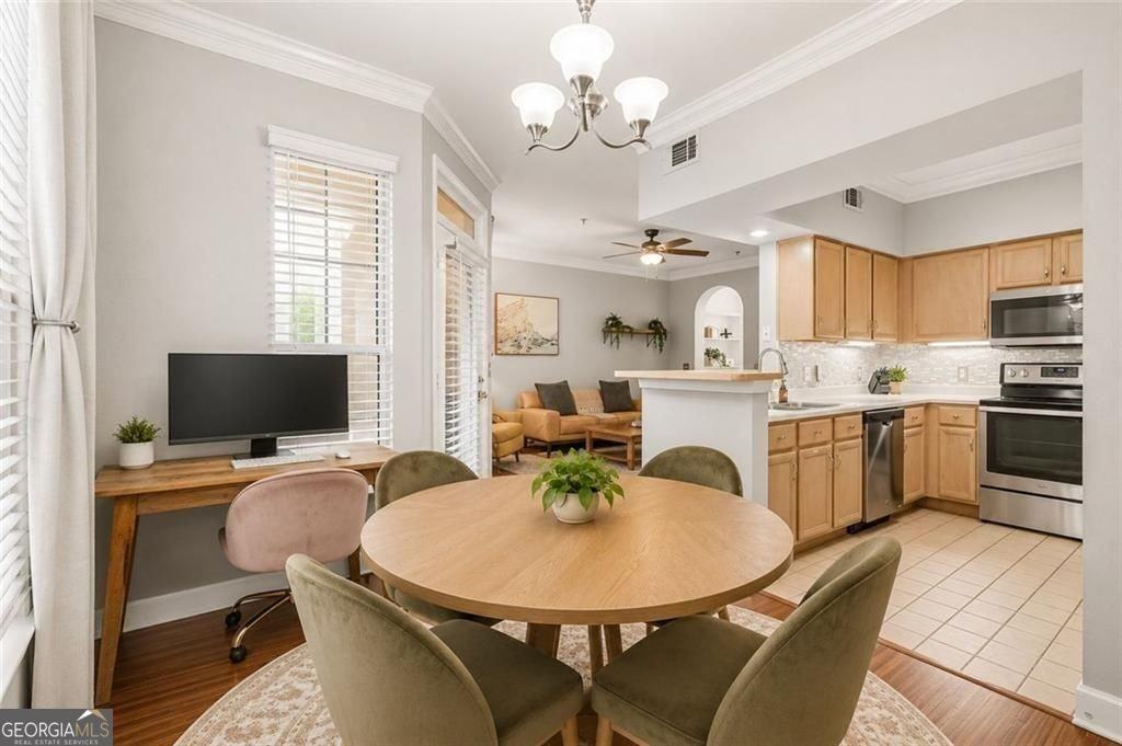 3777 Peachtree Rd Ne - Photo 5 of 30