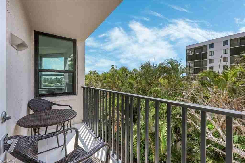 10562 Gulf Shore Dr #202 - Photo 3 of 17