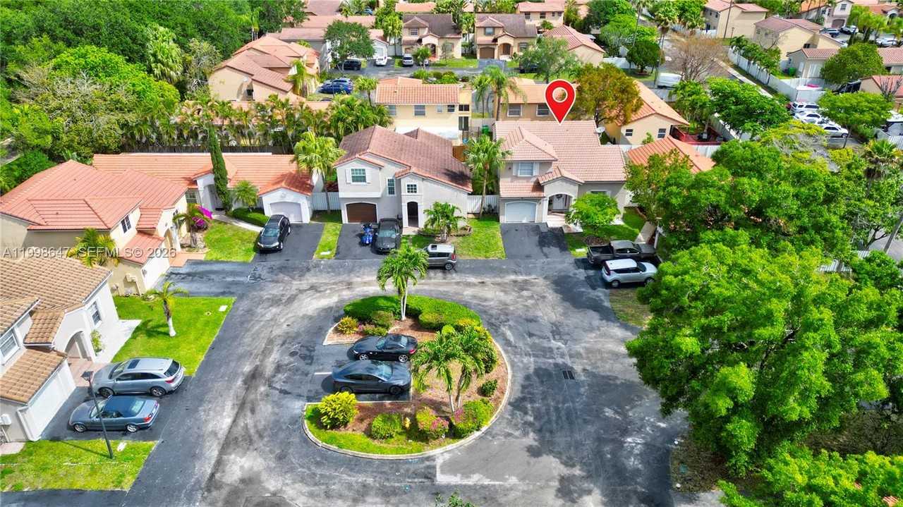 1237 Nw 125th Ter - Photo 5 of 50
