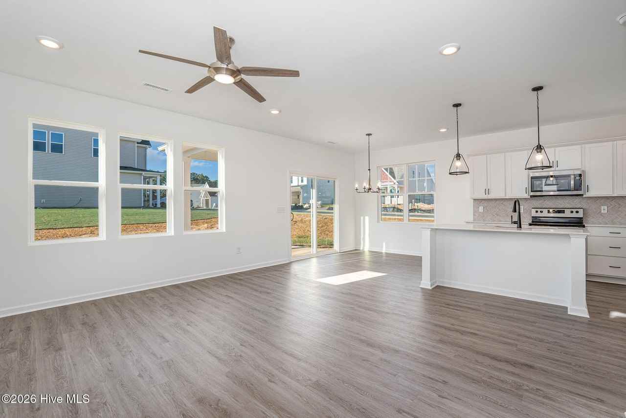1620 King St - Photo 2 of 19