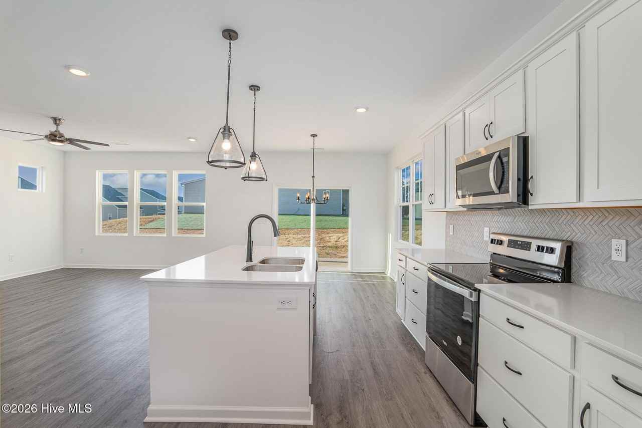 1620 King St - Photo 3 of 19