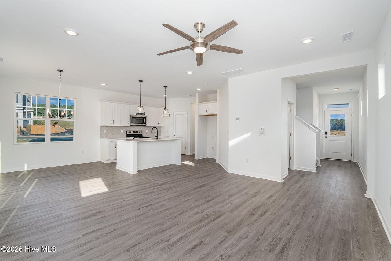 1620 King St - Photo 4 of 19