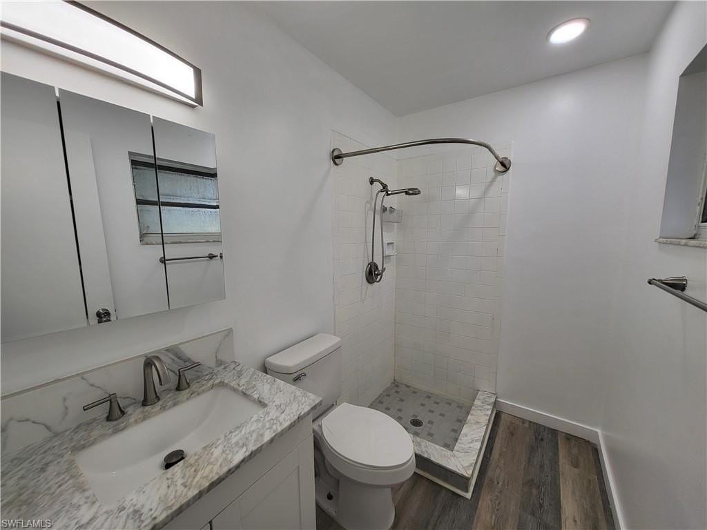 6143 Hester Ave - Photo 7 of 11