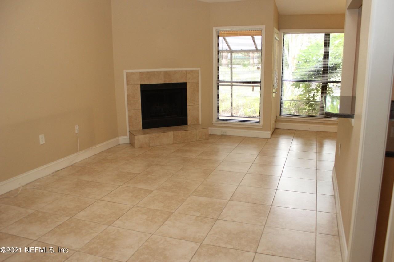 767 Sea Oats Bay - Photo 4 of 21